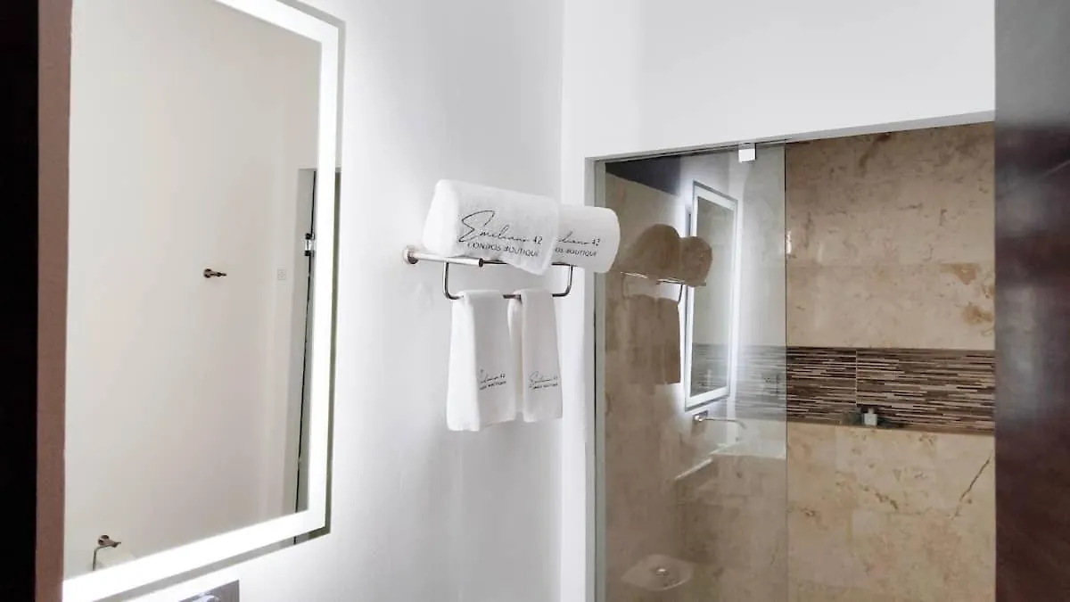 Emiliano42 Suite 101 Playa del Carmen Mexiko