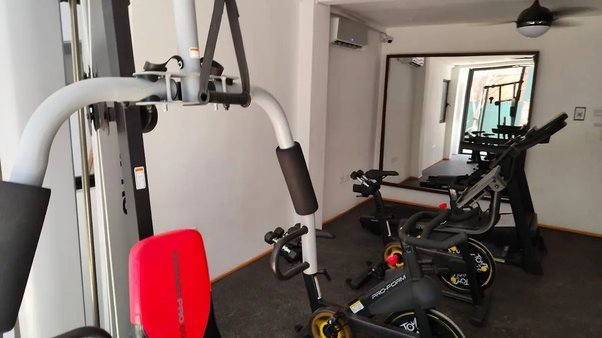 Emiliano42 Suite 101 普拉亚卡门